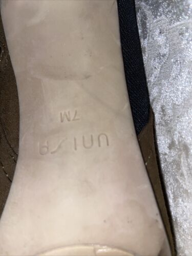 UNISA “TARRIE” MEDIUM BROWN SUEDE BOOTIE SZ 7M - Image 8