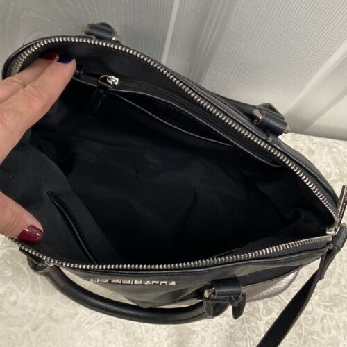 Liz Claiborne Two Tone Purse Shoulder Bag Black and Silver - Image 4
