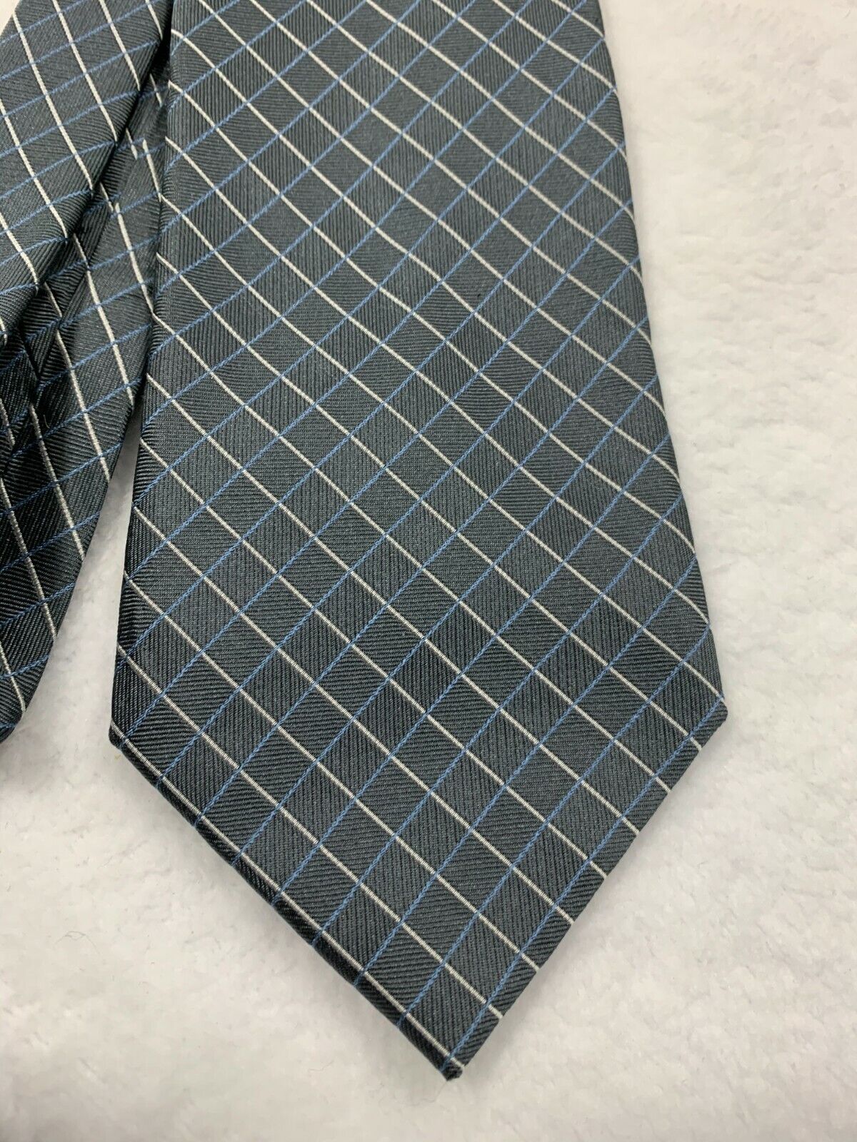Arrow Neck Tie Charcoal Gray + Blue Square Pattern Silk Length 58" Width 3 75".. - Image 4
