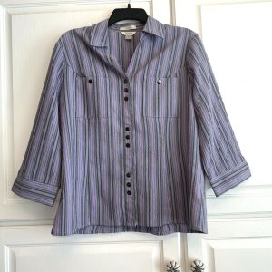 Christopher Banks Striped  Snap button Blouse Sz M Laverdar with Pockets