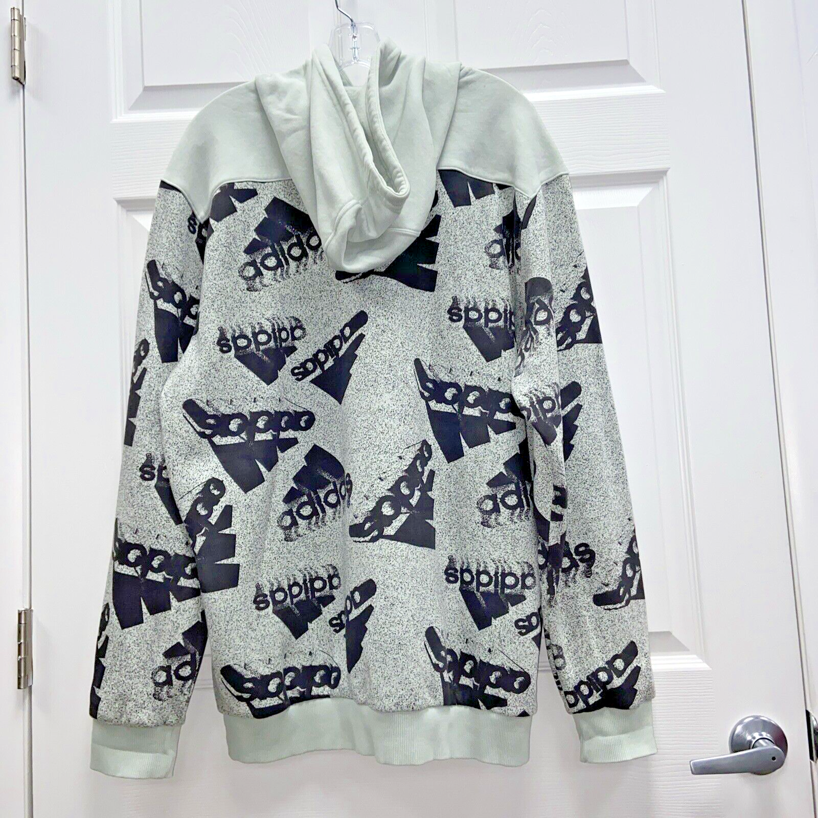 MENS ADIDAS LIGHT GREEN WITH ALL OVER PRINT SWEATSHIRT SIZE XL EUC - Image 5