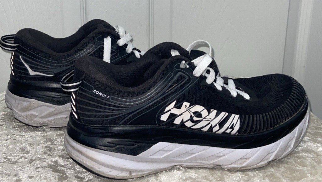 Hoka One One Bondi 7 Women's Running Shoes Gym, Walking, Athletic Blk/Wht Size 9 Main Image