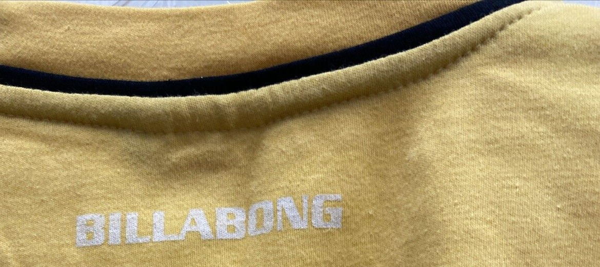 Vintage Lot of 2 Billabong Mens XL Yellow and Black Sleeveless Workout Tank Tops - Image 10