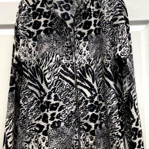 Women's Erin London Black and White Long Sleeved Blouse with Sequins Sz L Dressy