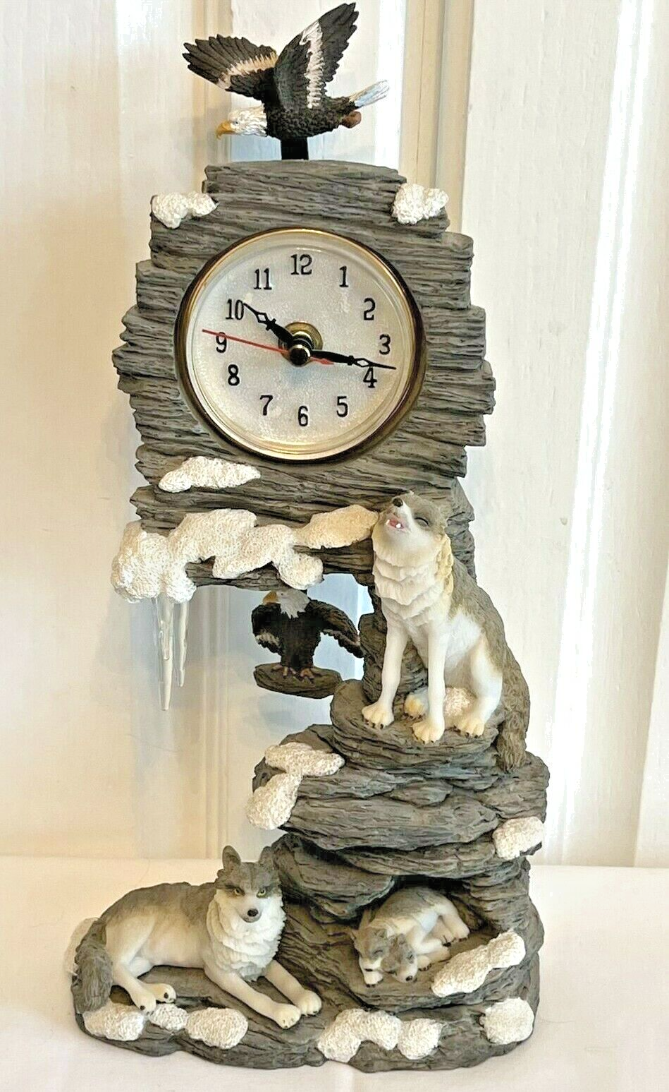 Family of Wolves on Rocks Statue Figurine Clock Native American Moving Eagles