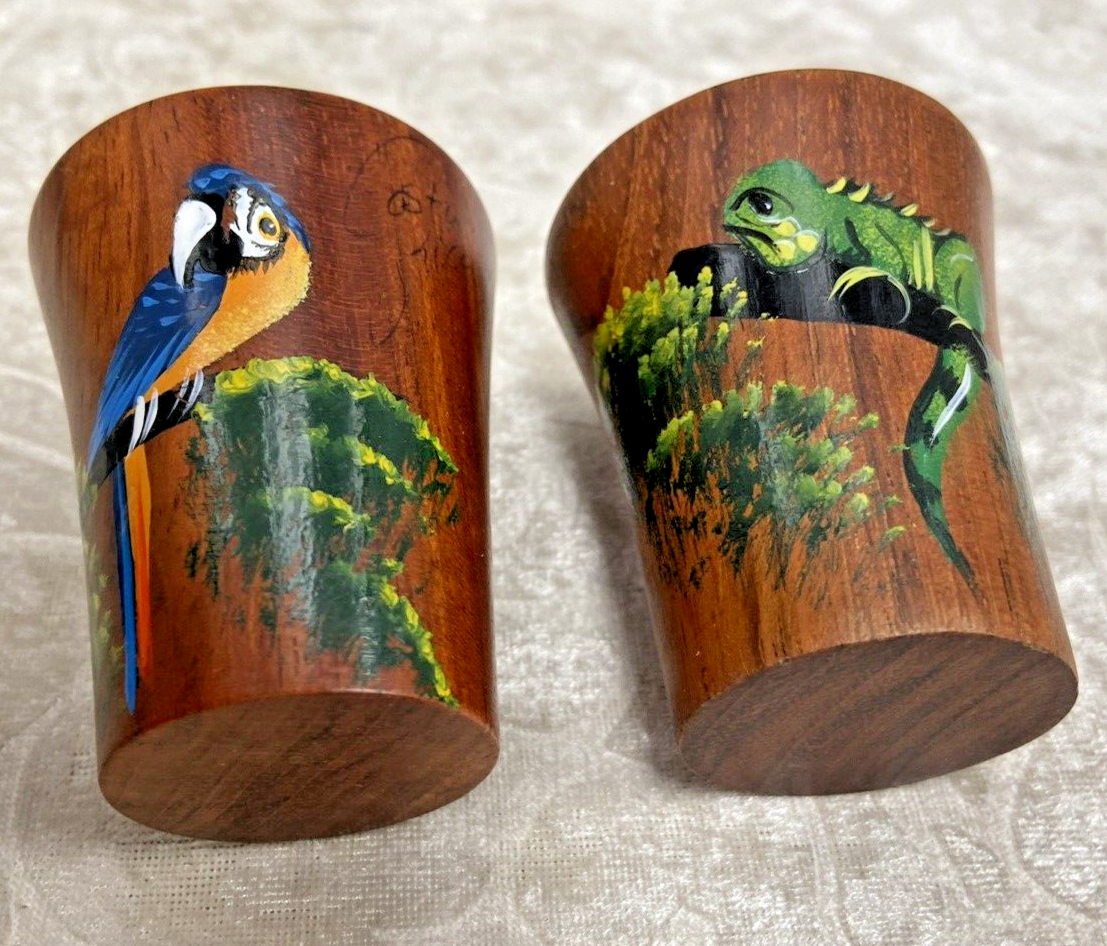 Lot of 2 Vintage Wooden Carved Mini Shot Glasses Parrot and Iguana