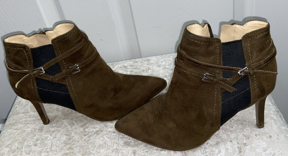 UNISA “TARRIE” MEDIUM BROWN SUEDE BOOTIE SZ 7M - Image 2