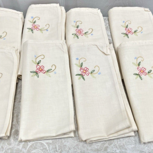 Set of  8 Flower Embroidered Cream Beige Fabric Napkins