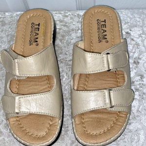 Team Collection 1" Wedge Tan Faux Leather Sandals  shoes size 6M