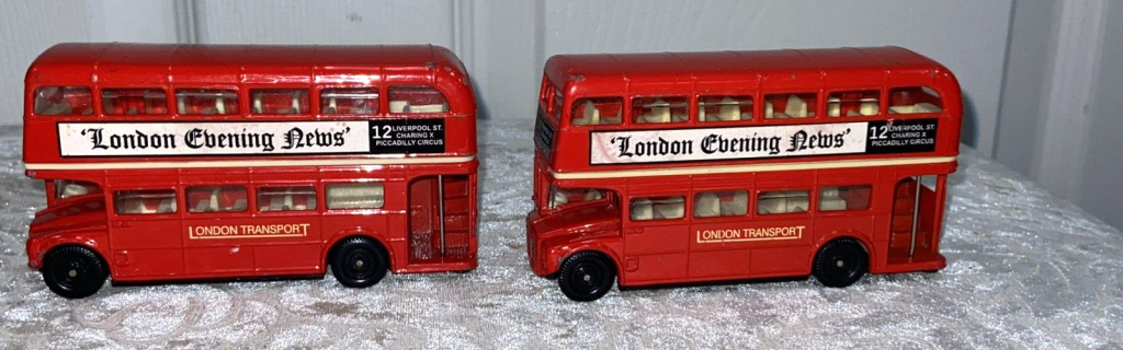 Lot of Two Oxford Diecast Vintage Model London Evening News Double Decker Bus Main Image
