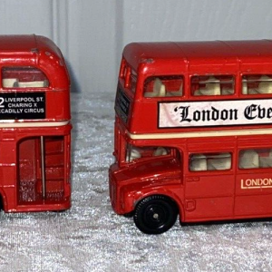 Lot of Two Oxford Diecast Vintage Model London Evening News Double Decker Bus