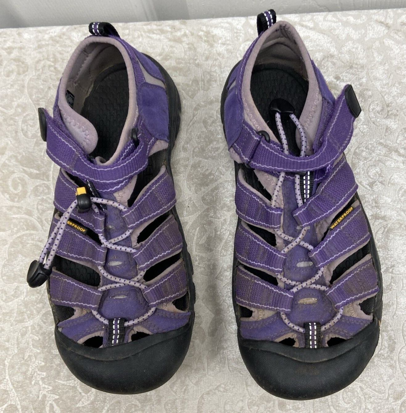 KEEN Newport Sport Hiking Water Shoes Youth size 4 Womens 5.5-6 Purple 9212 0110 - Image 2
