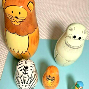 ZOO Nesting Dolls - Toys - 5 Pieces Super Cool Collectible