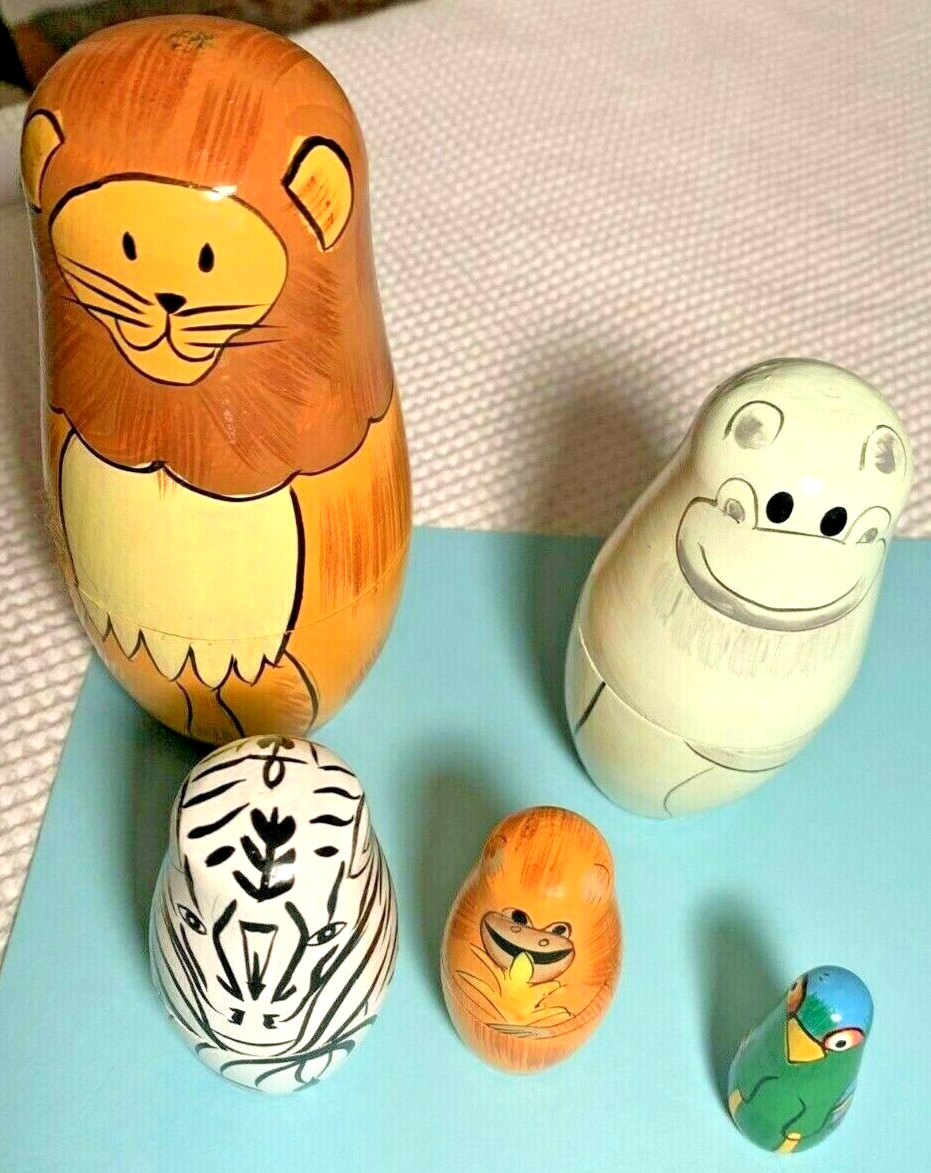 ZOO Nesting Dolls - Toys - 5 Pieces Super Cool Collectible